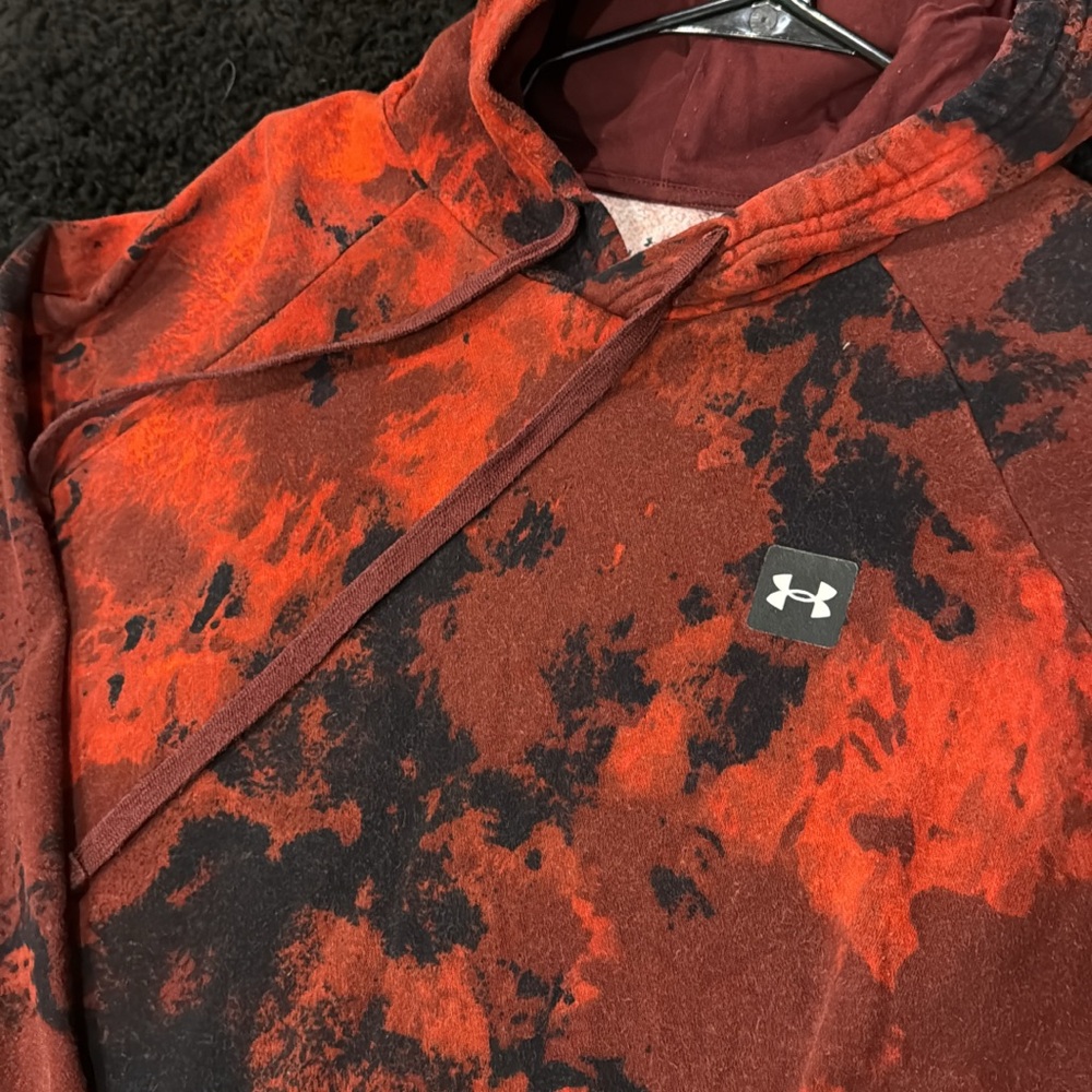 Under Armour Maroon and Black Patterned Hoodie
